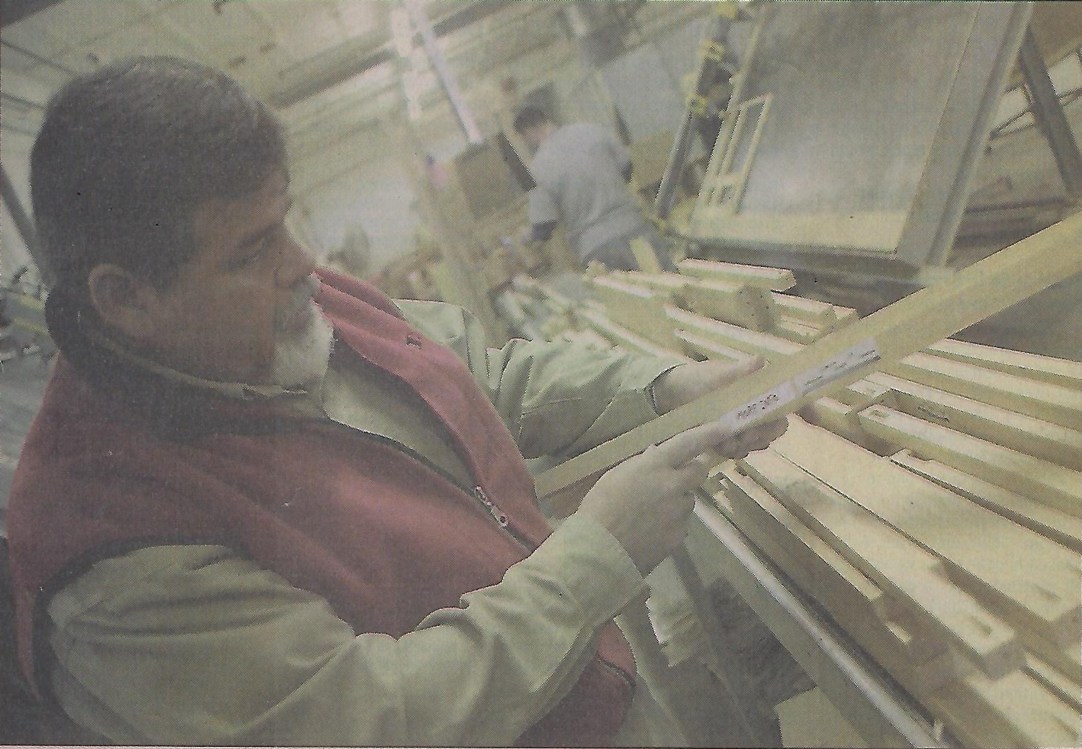 Art inspecting face-frame labels